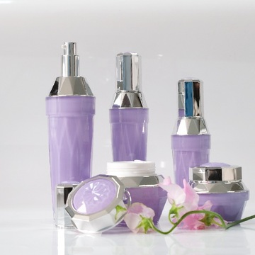 亚克力菱面乳液瓶 技术开发与美学设计兼备的化妆品包装解决方案